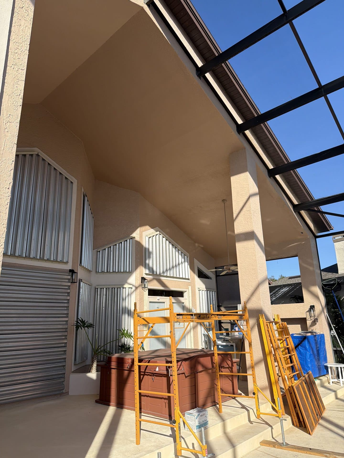 Aluminum pool screen enclosure built by Karhan Construction in Central Florida